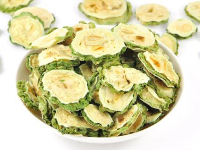 苦瓜|苦瓜里加点“料”,连吃一周,血糖一降再降,并发症也消失了