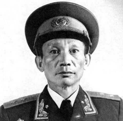 岳家军@都认为他牺牲了,108天后却回到延安,妻子已经改嫁,后成中将!