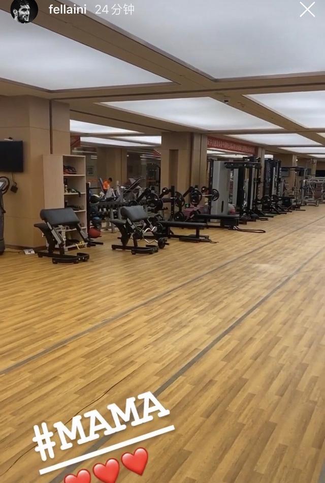 []鲁能外援动态：费莱尼健身房苦练，卡达尔钓鱼，佩莱女友美黑成功