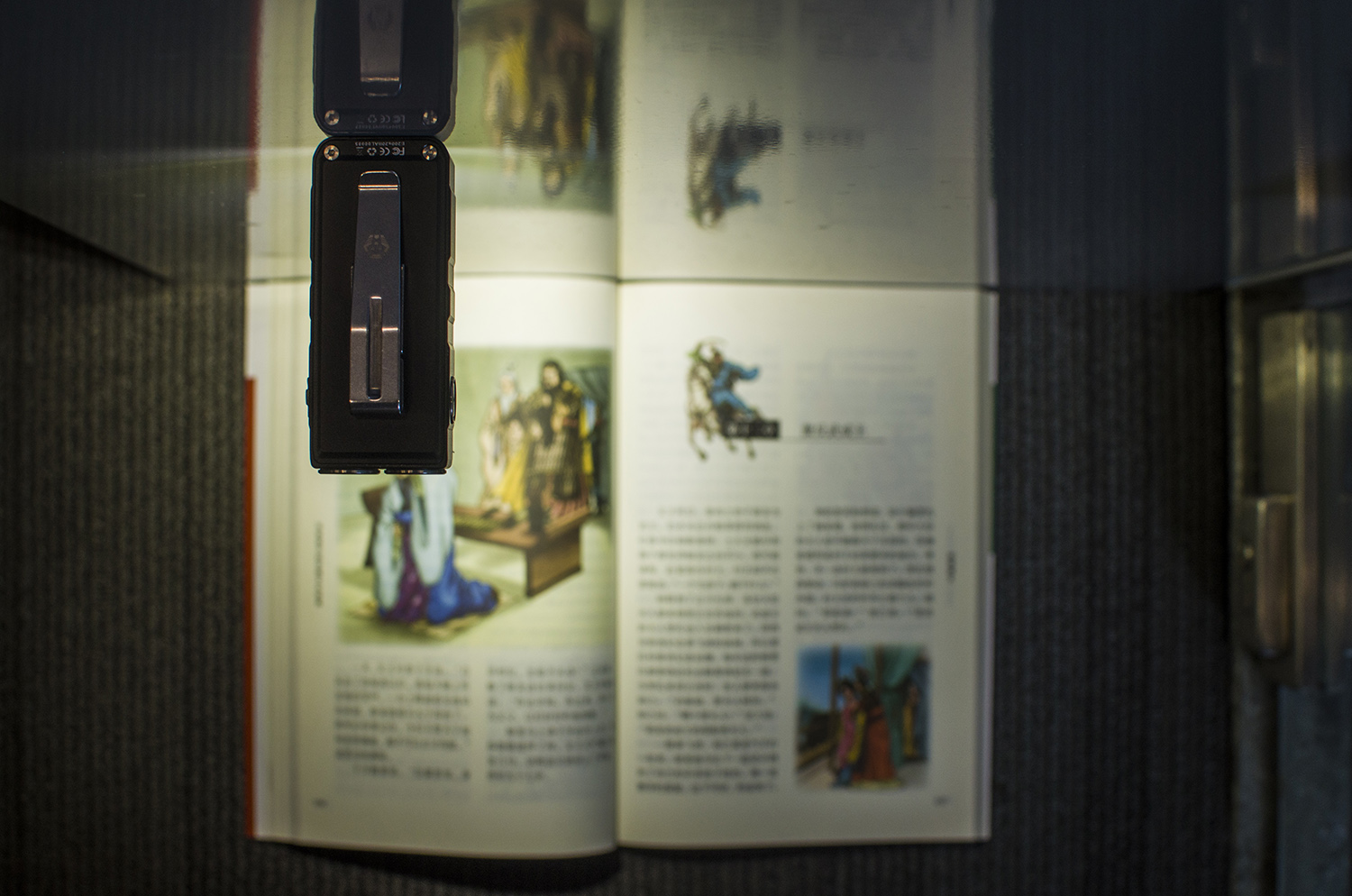 电池|五灯双向，随身照明：锐孚天使之眼E200s手电