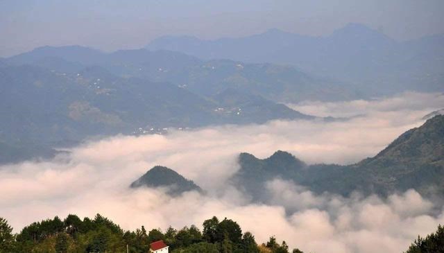大别山|中国最奇葩的大山，一脚跨三省，每个省的景区级别还一样