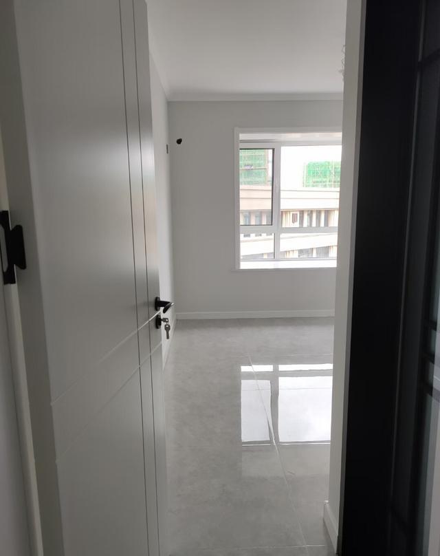 毛坯房|新房硬装终于结束,装修费花了12万,朋友看了晒图都说值了