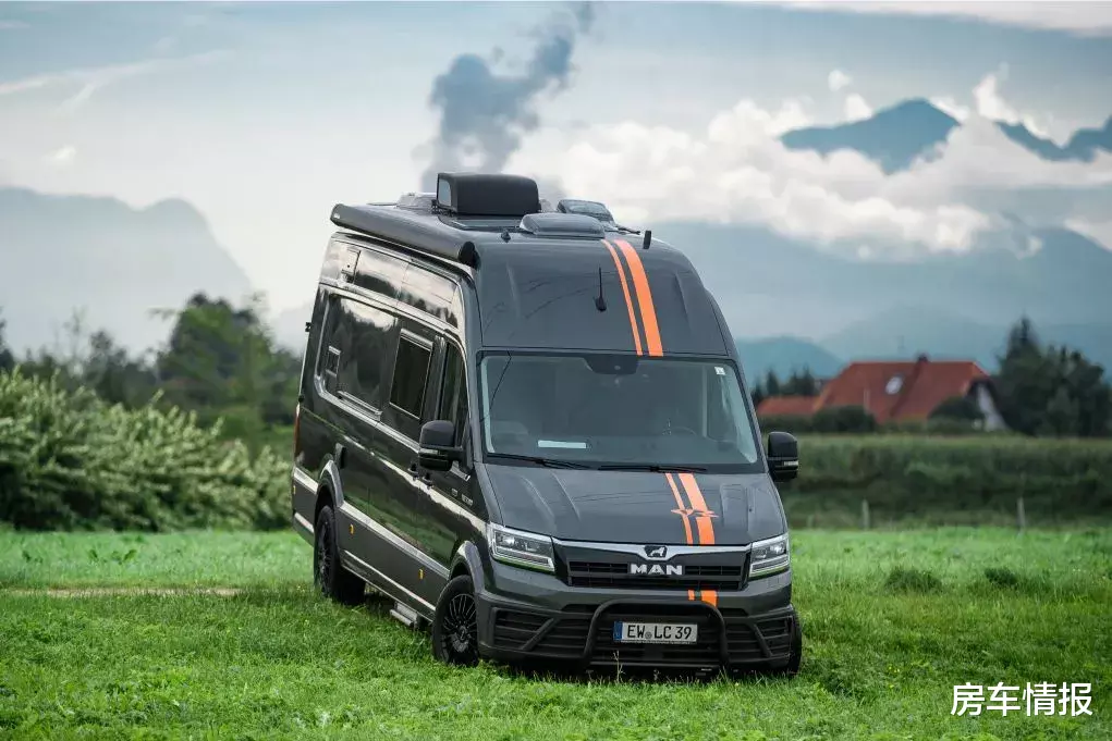 房车|2020款德国MAN房车见过吗？不是百万级越野卡车，普通家庭也能玩