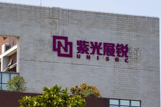 「芯片」8000亿！中国芯片“反击”来了，打破国外垄断，即将开始量产？