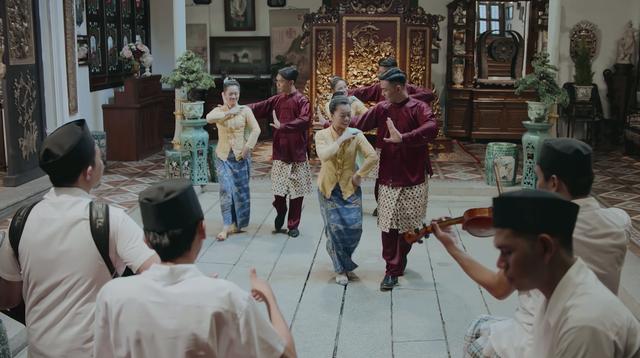 「小娘惹」《小娘惹》虐情催泪又狗血，为啥没遭弃剧，还这么好看？