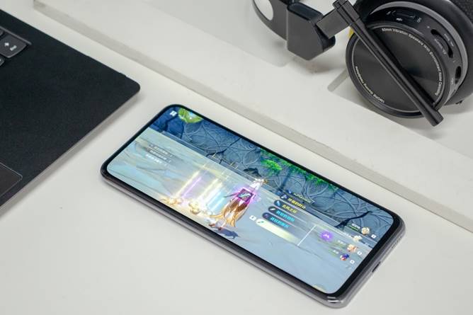 OPPO|尽显屏幕优势,用中兴Axon 20玩游戏有多舒服?