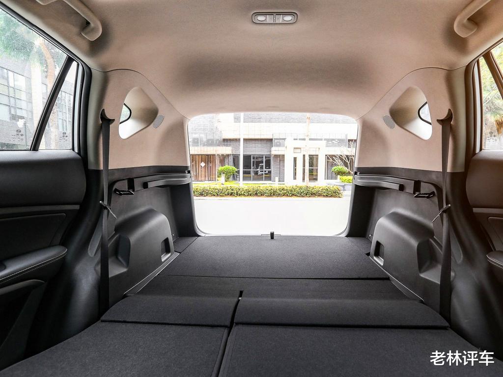 SUV@又一SUV被国人捧红！8万多就配自动挡，7天甩出3000台