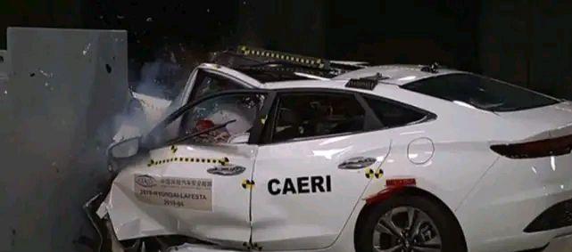 菲斯塔|上市被现代吹上天，号称吊打思域，如今月销仅2000辆，沦为笑柄