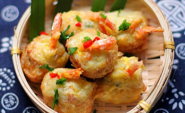 |岳母做的晚餐4菜1汤，天天吃到撑，网友：一个月的工资都吃光了