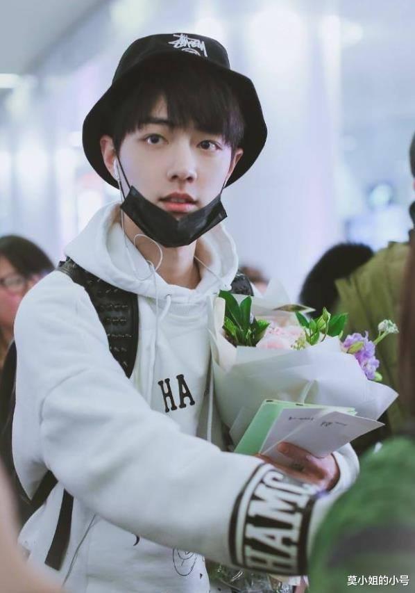 肖战|资源回归?网传肖战搭档胡歌出演抗疫剧,通告单显示他已进组