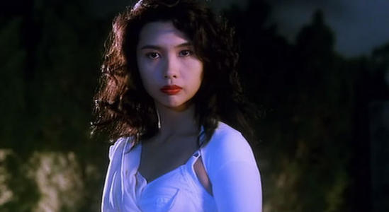 [周杰伦]因失恋怒接“风月片”走红，得罪半个娱乐圈却被周杰伦狂追，如今身价上亿