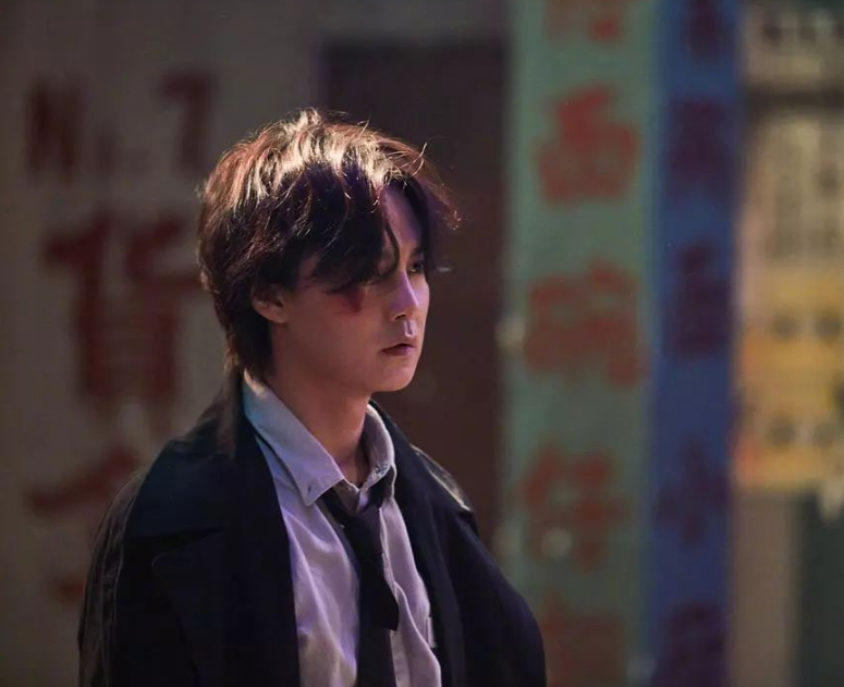 [尹正]有一种“整容”叫尹正寸头，简直帅到不敢认，网友：吴彦祖