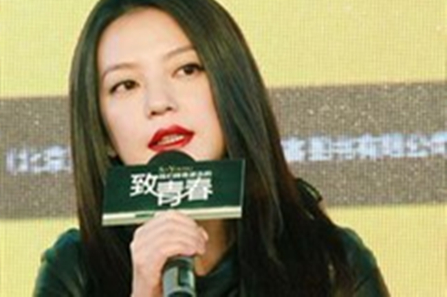 黄晓明|黄晓明为何会娶小12岁的杨颖？赵薇6字说出真相，早该想到！
