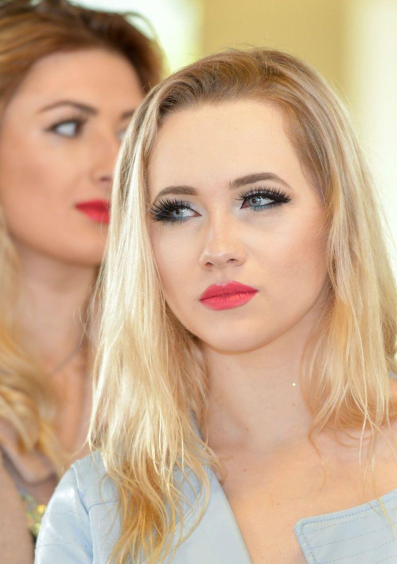 俄罗斯|俄罗斯美女嫁人成“老大难”，为何很少嫁中国男性？2方面难满足