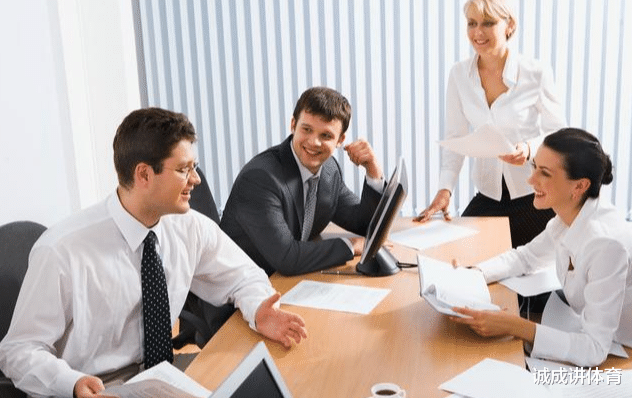 ##跟领导汇报工作，记住这个“万能模板”，让领导对你刮目相看