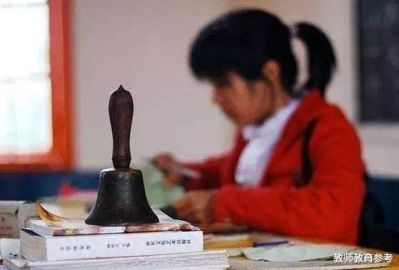 教师|教师年终奖9万多！一地区超额完成教育部要求，网友不淡定了