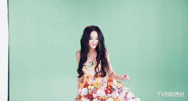 #温碧霞#专业!香港男演员与温碧霞拍亲热戏前先问底线:会有一点紧张