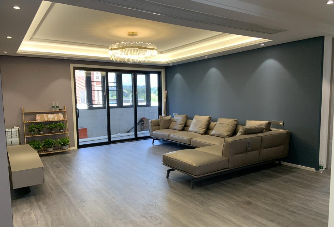 |从硬装到家具进场，效果还不错，不懂装修的朋友，可以参考一下！