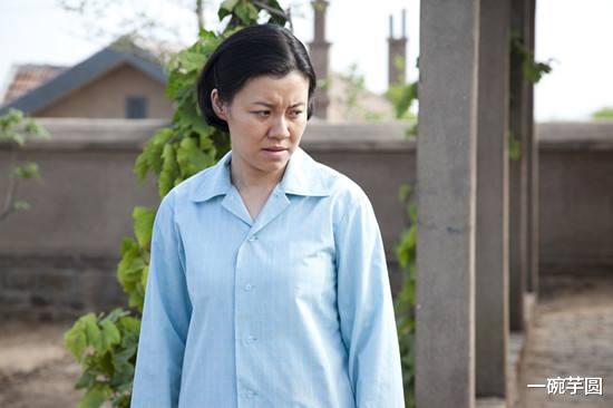 徐静蕾:老公身家上亿,当上阔太却爱演戏,被导演喊来救场,无意间红遍全国
