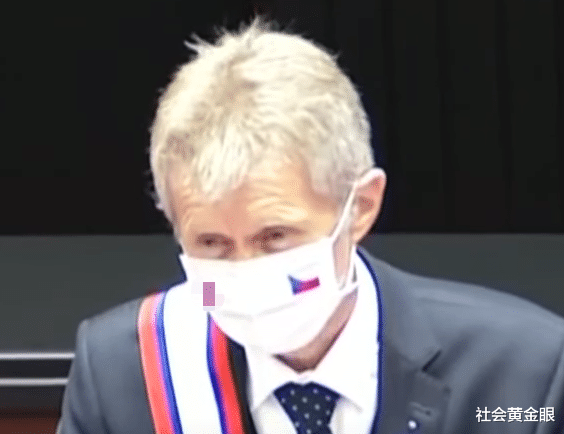 捷克|捷克参议长不顾中方反对，一意孤行，回国后被总统“制裁”