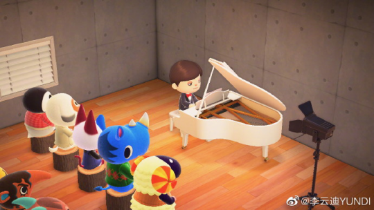 李云迪@李云迪玩游戏不忘开音乐会 可爱爆表引人惊呼