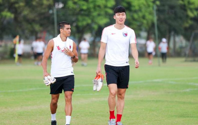 [山东鲁能]鲁能接近签约莱昂纳多，宋株熏也在计划中，李霄鹏誓夺中超冠军