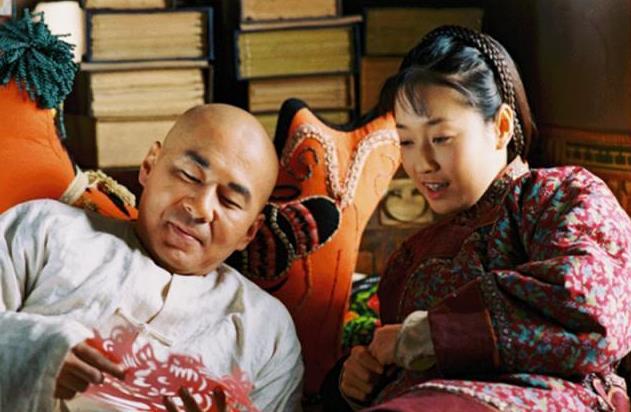 日军侵华■乔家大院那么富,为何日军侵华时却不敢动?专家:你看门口放了啥