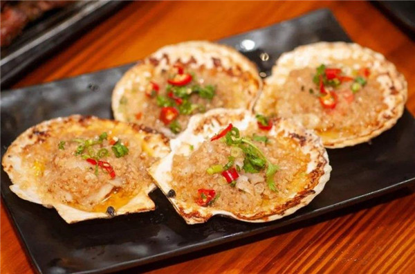 扇贝|当你在吃蒜蓉扇贝的时候，有没有想过，扇贝正在用200只眼睛看你