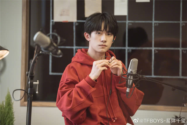 易烊千玺：易烊千玺退出《这就是街舞》第三季，导演发长文揭露原因