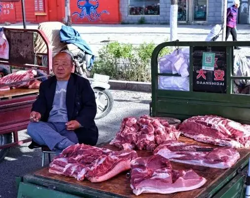 「生猪价格」够狠！又是\一地猪毛\，究竟咋回事？