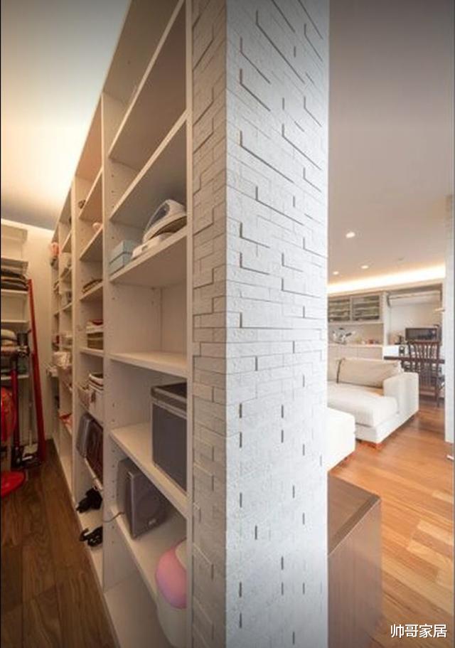 姐姐|去姐姐家参观，电视墙后隔出2㎡当杂物间，这么机智我也要照着装