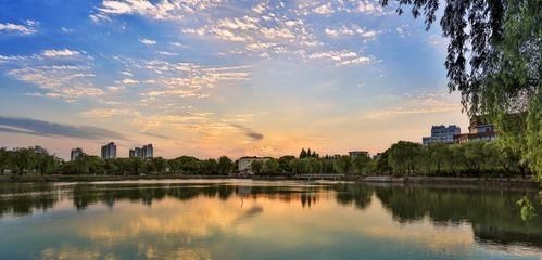 高校|读大学去哪座城市好?这9座城市,大学多、就业机会也多