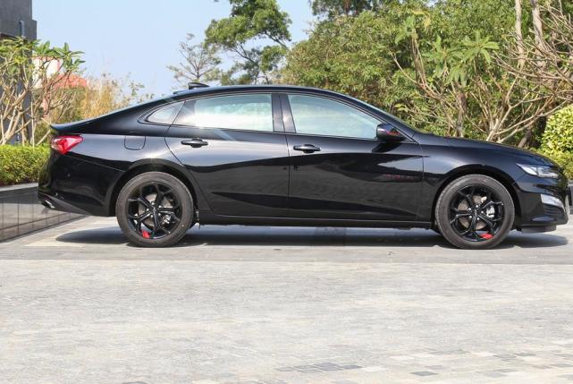 大众朗逸|一口气跌至11.9万，2.0T+9AT/1.3T+CVT，后悔买了朗逸