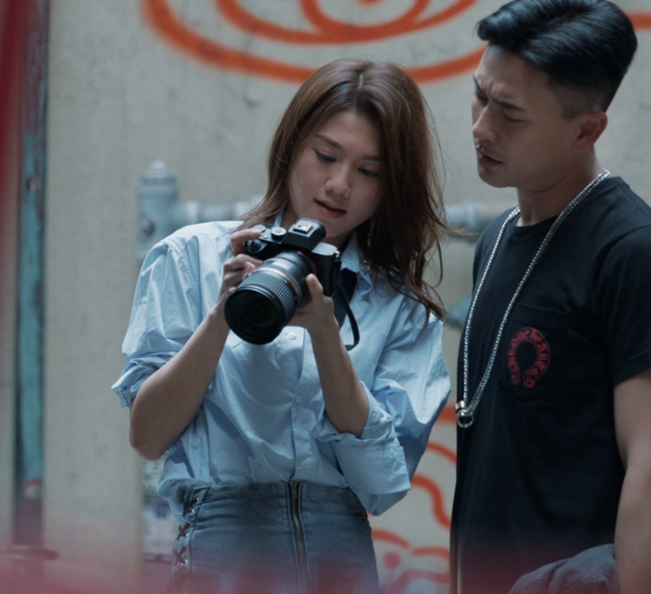 周秀娜|周秀娜造型百变像走时装秀《战毒》吴千语哭戏演技获赞