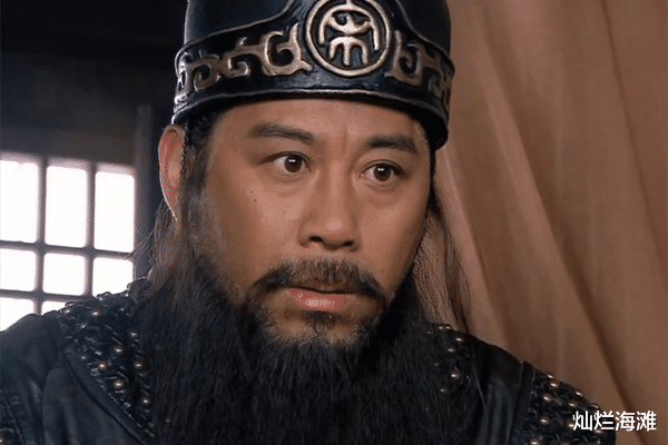 林冲|面对林冲花荣等四位猛将，卢俊义为何二十回合取胜？原因一目了然