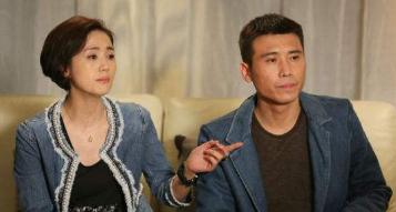 辛柏青▲两人恩爱26年,戏内外都是夫妻,却自曝不愿合作,观众:别合了