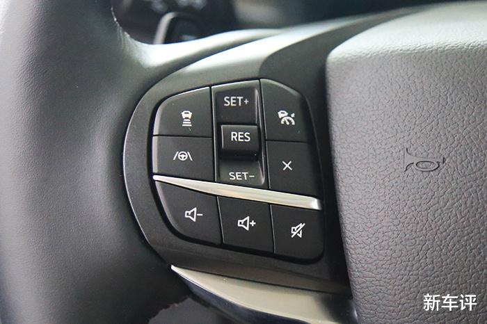 「福特探险者」全新探险者实拍:30多万的纵置后驱中大型SUV,还有谁?