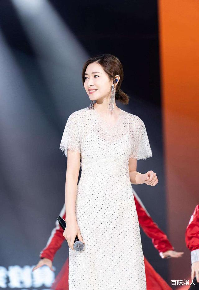 万茜@那个几乎不参加综艺的万茜,这次要和宁静抢C位了