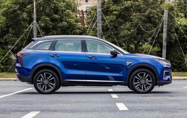 日产启辰|国产全新“搅局者”，全车15个雷达，油耗6.1L，有大沙发之称