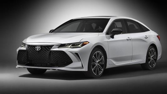 『桑塔纳』准备买8万左右自动挡的代步车，丰田致享和大众桑塔纳怎么选择？