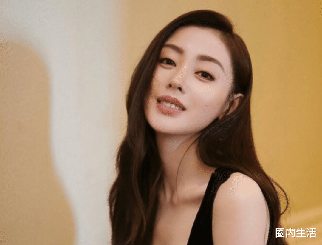 赵丽颖|赵丽颖新剧被退货？?外界传闻剧情问题是假的，实际上平台买不起！