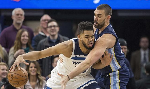 快船队|1换1，佩林卡这操作水平高，不但湖人和詹姆斯受益还阻击了快船