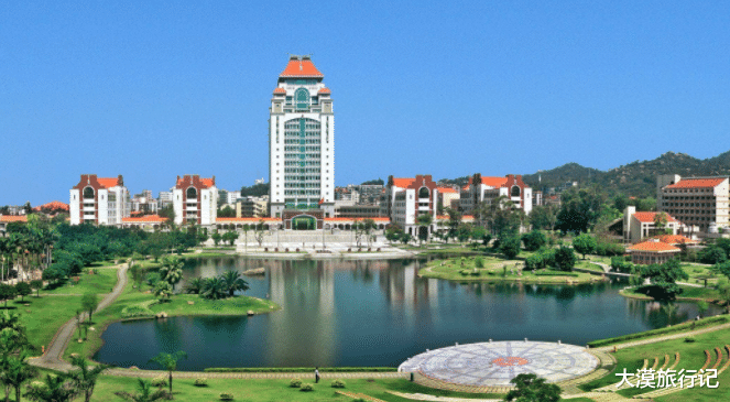 「福建省」中国最特别的城市，级别比本省省会还高，面积却是全省最小