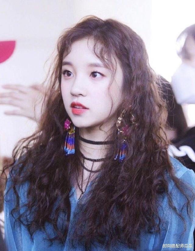 发型|奔五的女人，这3款“发型”尽量不要留，土气又显老，还显脸大