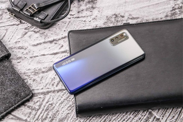 vivo|厉害的何止华为,又一国产手机崛起!击败苹果小米,跃居中国第二