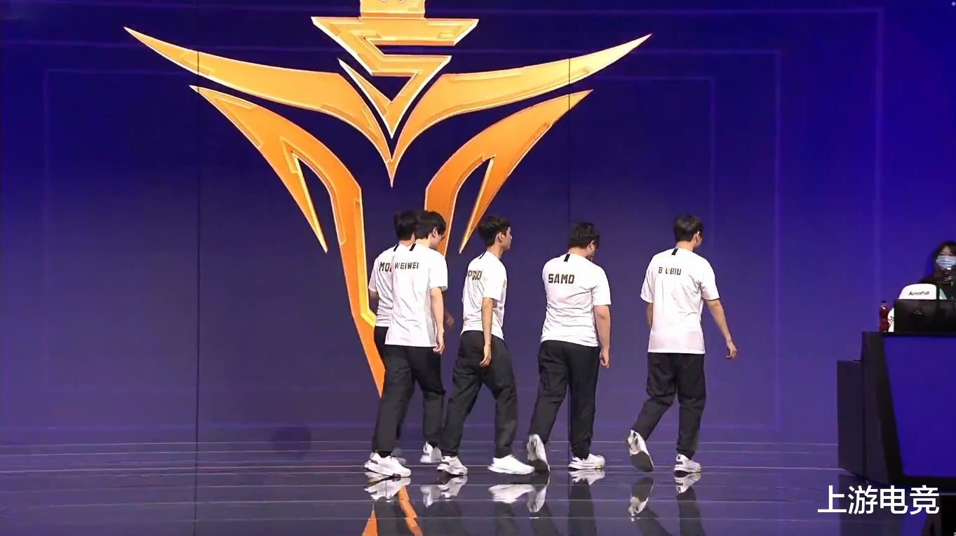 [v5战队]TES正在瑟瑟发抖？外网热议V5战胜ES：放在其他任何赛区都将是无敌的存在！