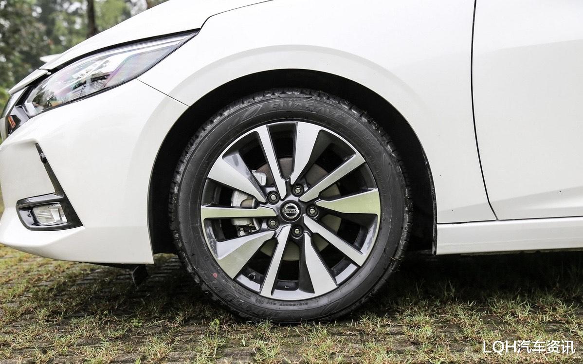 丰田卡罗拉▲10.9万的日产大沙发，油耗4.9L，月销41000+辆，比卡罗拉还畅销