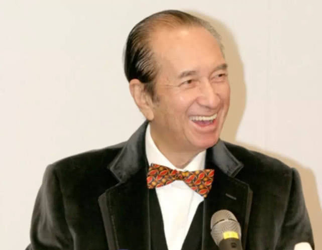 「董子健」赌王何鸿燊7月10号才出殡。奇怪,5月就过世,为上门要等到7月入土?