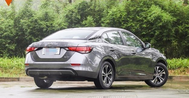 丰田卡罗拉|丰田卡罗拉和日产轩逸差距有多大?对比后立见高下!