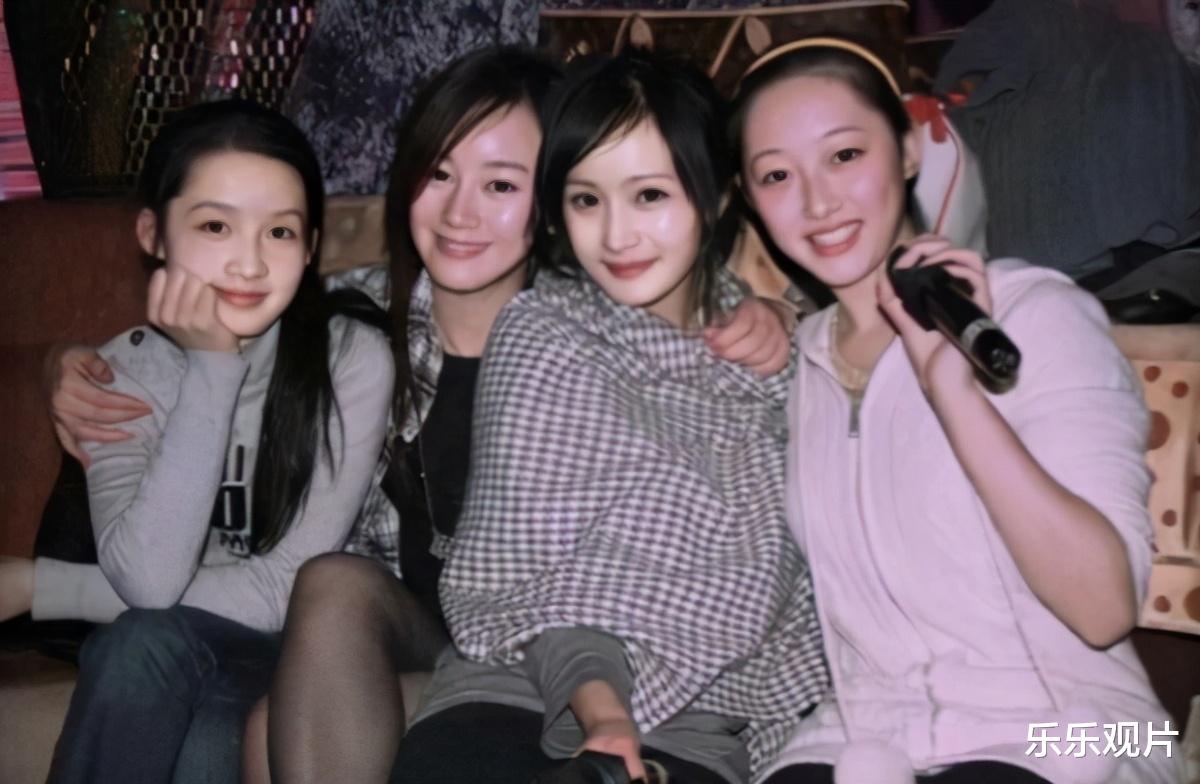 杨幂|杨幂甩不开整容质疑，12年前旧照片流出，真实颜值比现在还漂亮